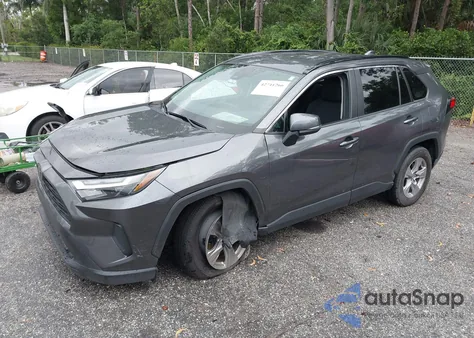 2023 Toyota Rav4 Xle из США, поврежденный, VIN 2T3W1RFV2PW262302
